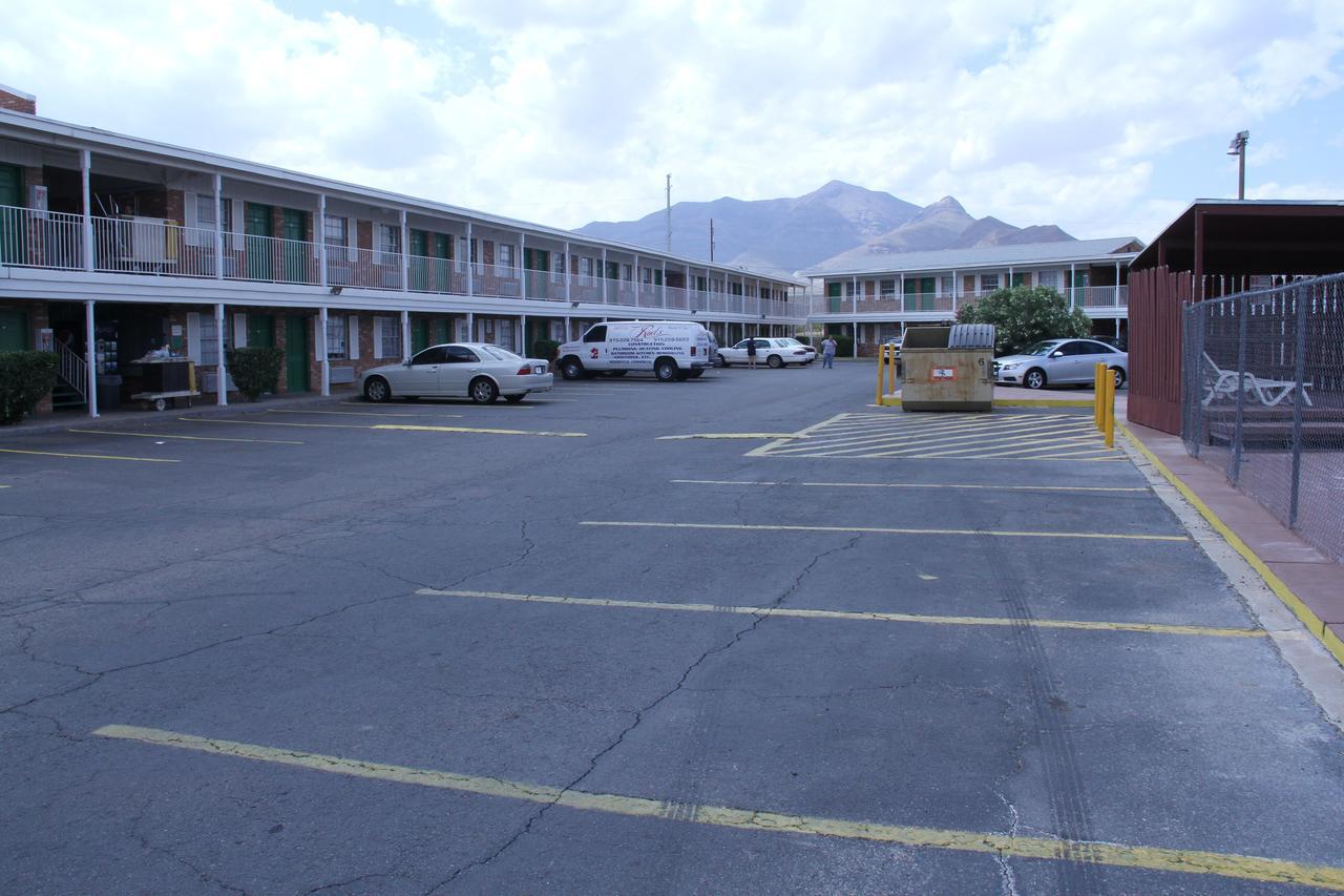 Super Lodge Motel El Paso Esterno foto